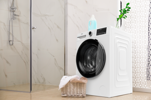 Beko BM3WFU 4941 WC (07_7004840028_BM3WFU4941WC_LifeStyle_02.png)